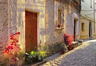 Village, Italy Download Jigsaw Puzzle