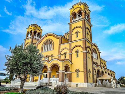 Church, Cyprus Download Jigsaw Puzzle