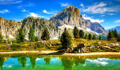 Mountain, Italy Download Jigsaw Puzzle