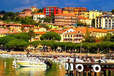 Harbor, Italy Download Jigsaw Puzzle