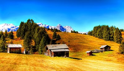 Alpine Houses, Italy Download Jigsaw Puzzle