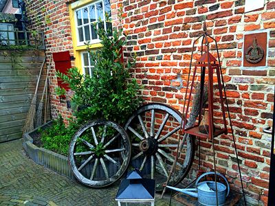 Wooden Wheels Download Jigsaw Puzzle