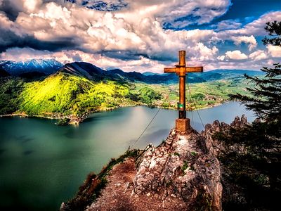 Cross Download Jigsaw Puzzle