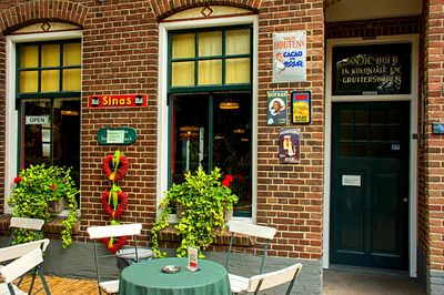 Café Download Jigsaw Puzzle