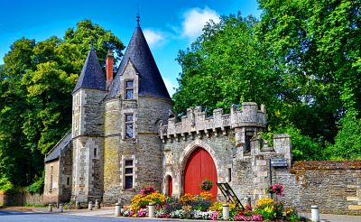 Châteaubriant Castle, France Download Jigsaw Puzzle