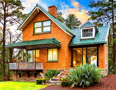 Suburban House Download Jigsaw Puzzle