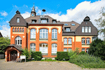 Old Town Hall Download Jigsaw Puzzle