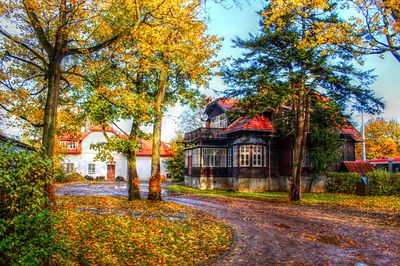Autumn Houses Download Jigsaw Puzzle
