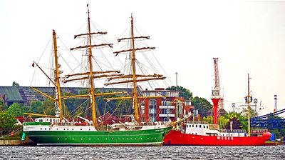Ships, Wilhelmshaven Download Jigsaw Puzzle
