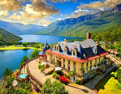 Lakeside Hotel Download Jigsaw Puzzle