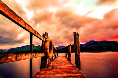 Pier, England Download Jigsaw Puzzle