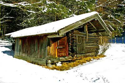 Hut, Bavarian Alps Download Jigsaw Puzzle