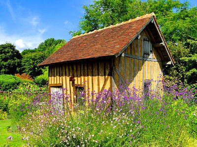 Garden House Download Jigsaw Puzzle