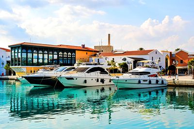 Pleasure Boats Download Jigsaw Puzzle