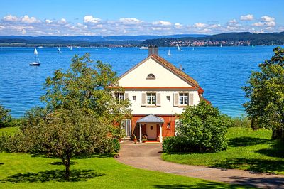 Lakeside House Download Jigsaw Puzzle