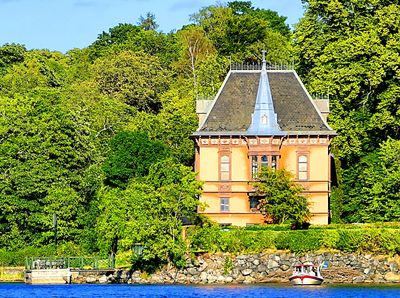 Lakeside House Download Jigsaw Puzzle