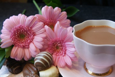 Chocolate, Flowers and Tea Download Jigsaw Puzzle