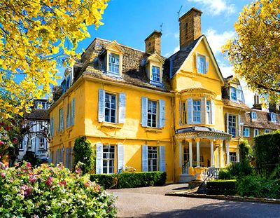 Georgian-Style House Download Jigsaw Puzzle